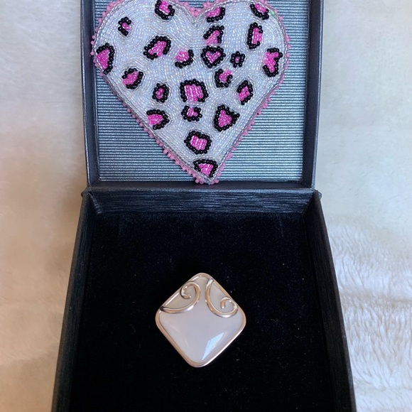 Handmade Silver & Rose Quartz Ring - Picture 7 of 7